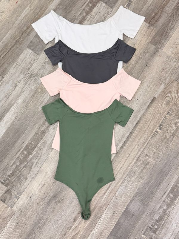 Body con escote