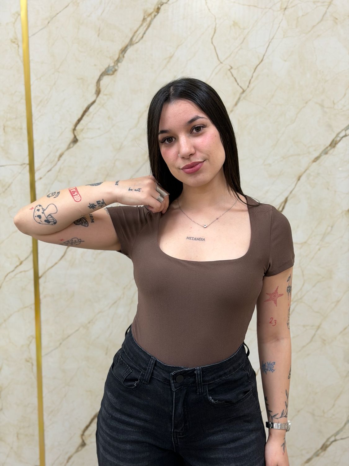 Body mangas cortas escote cuadrado por mayor ($290 c/u paquete de 12 unidades)