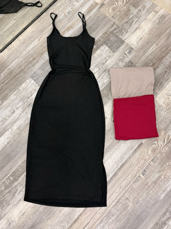 Vestido con breteles por mayor ($290 c/u paquete de 12 unidades)
