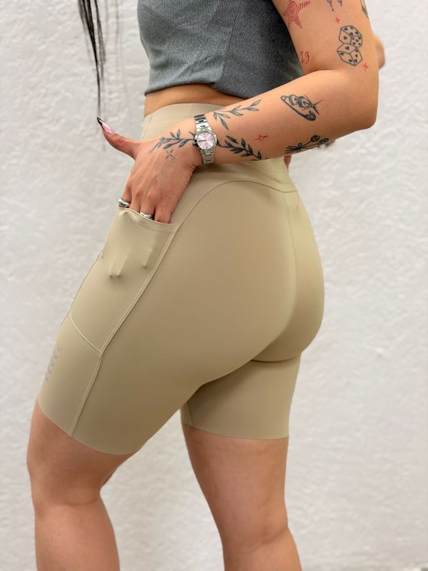 Biker deportiva con bolsillo por mayor ($290 c/u paquete de 12 unidades)