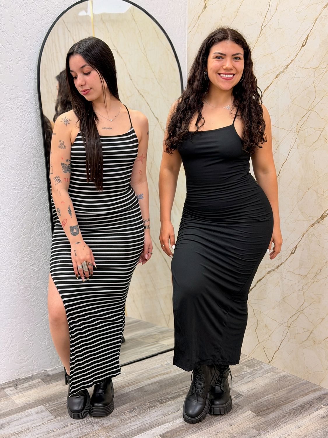 Vestido largo con breteles por mayor ($390 c/u paquete de 12 unidades)