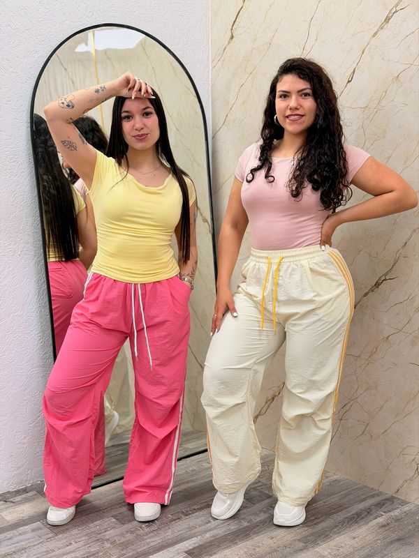 Pantalon deportivo cargo por mayor ($490 c/u paquete de 12 unidades)