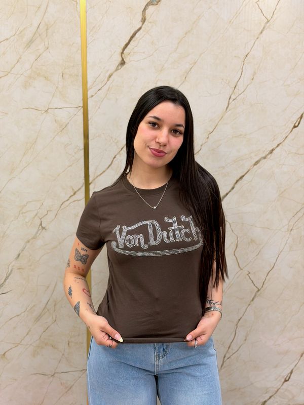 Remera estampada mangas cortas  por mayor ($290  c/u paquete de 12 unidades)