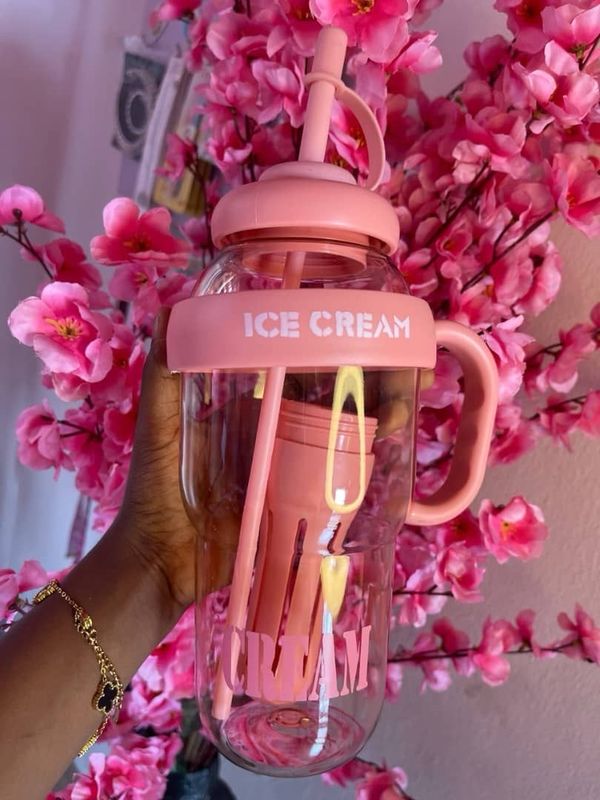Vaso con filtro,sorbo y agarre de 1100ml por mayor ($190 c/u paquete de 12 unidades)