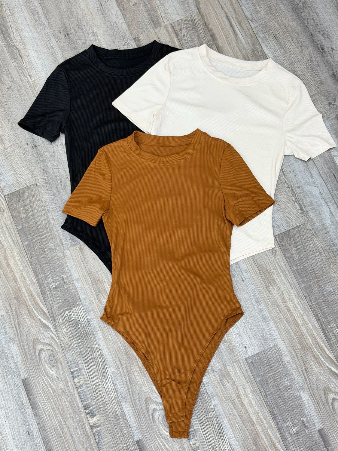 Body mangas cortas por mayor ($290 c/u paquete de 12 unidades)