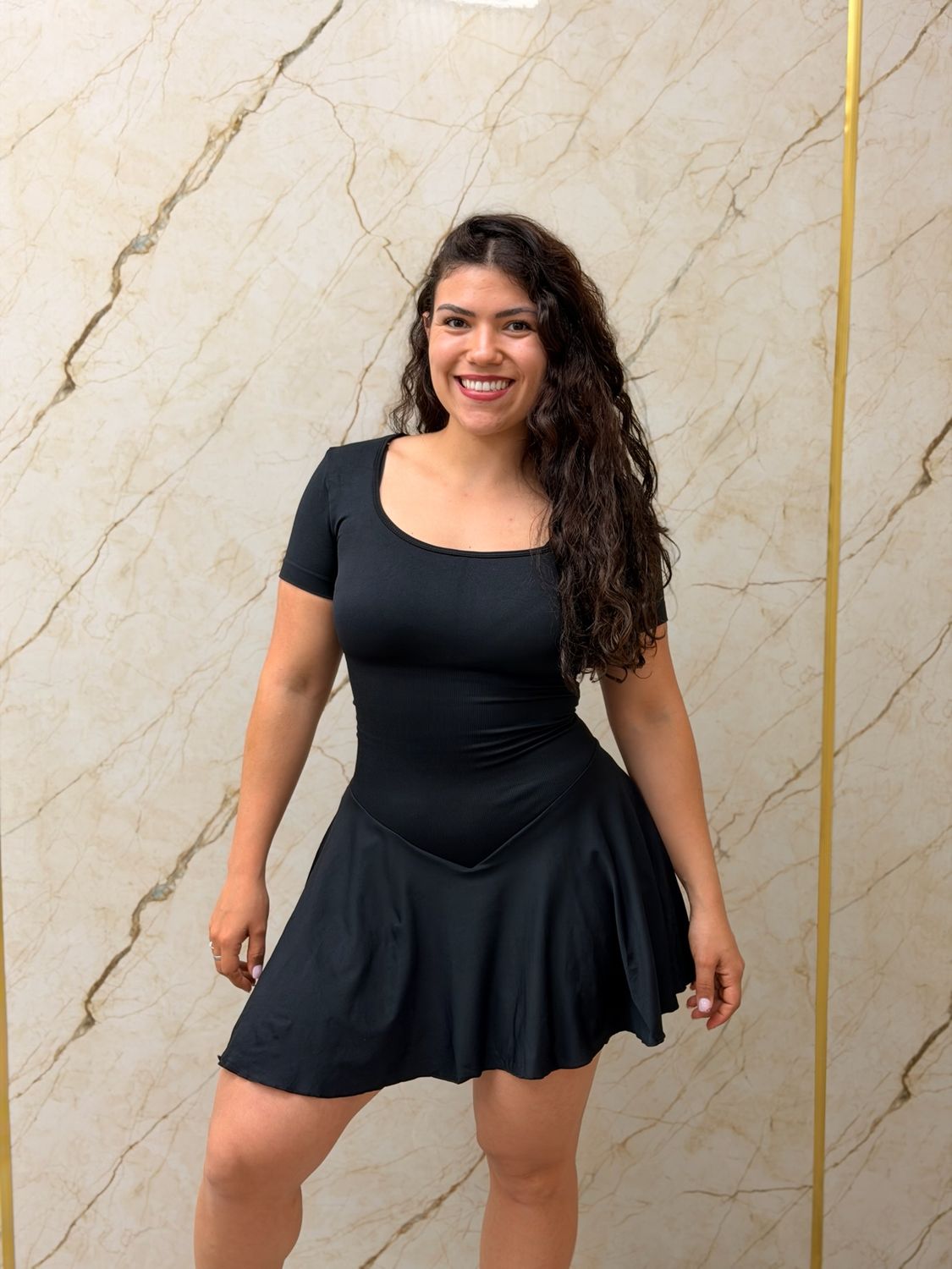 Vestido princesa sin costuras por mayor ($490  c/u paquete de 6 unidades)