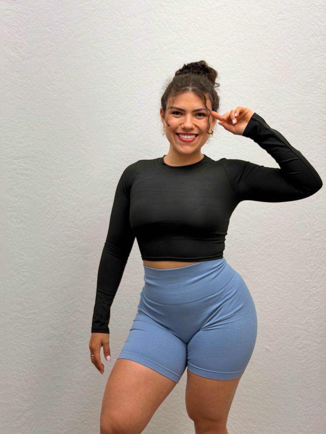 Remera deportiva mangas largas por mayor ($250 c/u paquete de 6 unidades) Remera deportiva mangas largas por mayor ($250 c/u paquete de 6 unidades)