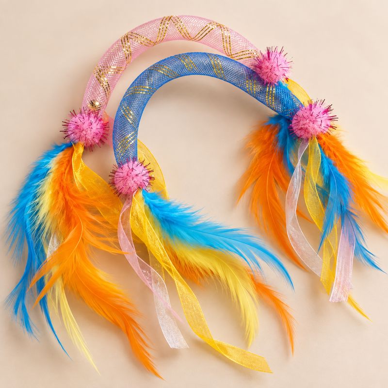 Jouet extensible pour chat avec plumes colorées, rubans et grelot