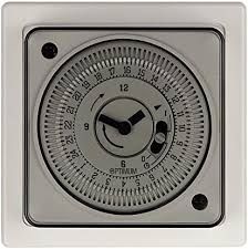 OPTIMUM OP-SBST - 24 Hour Mechanical Socket Box Timer Switch 230v 16amp Timeswitch Lighting Immersion Heating Security