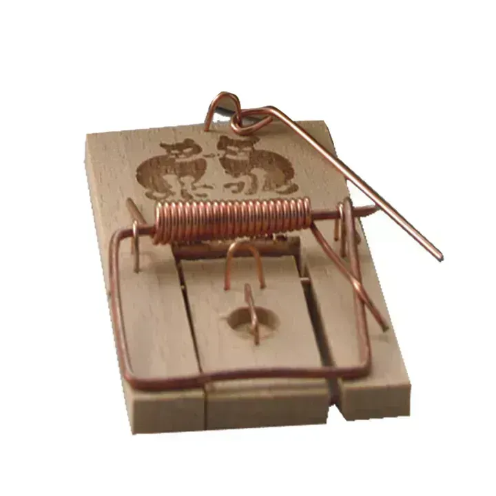 Luna Mouse Trap