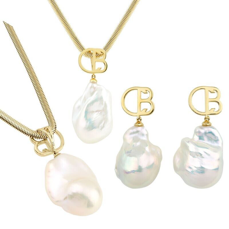 Schmuckset mit CB-Logo