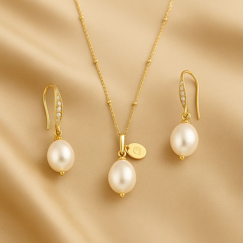 Edles Schmuckset mit Kette und Ohrringe