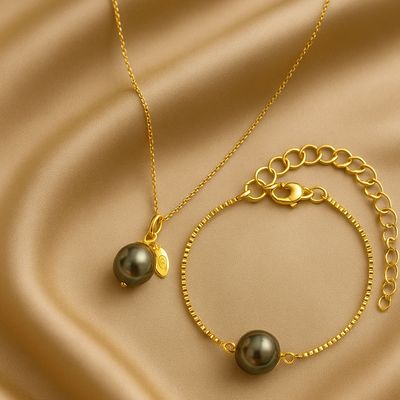 Schmuckset mit Tahiti-Perlen – Kette & Armband
