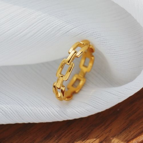 Anillo  dorado Royal