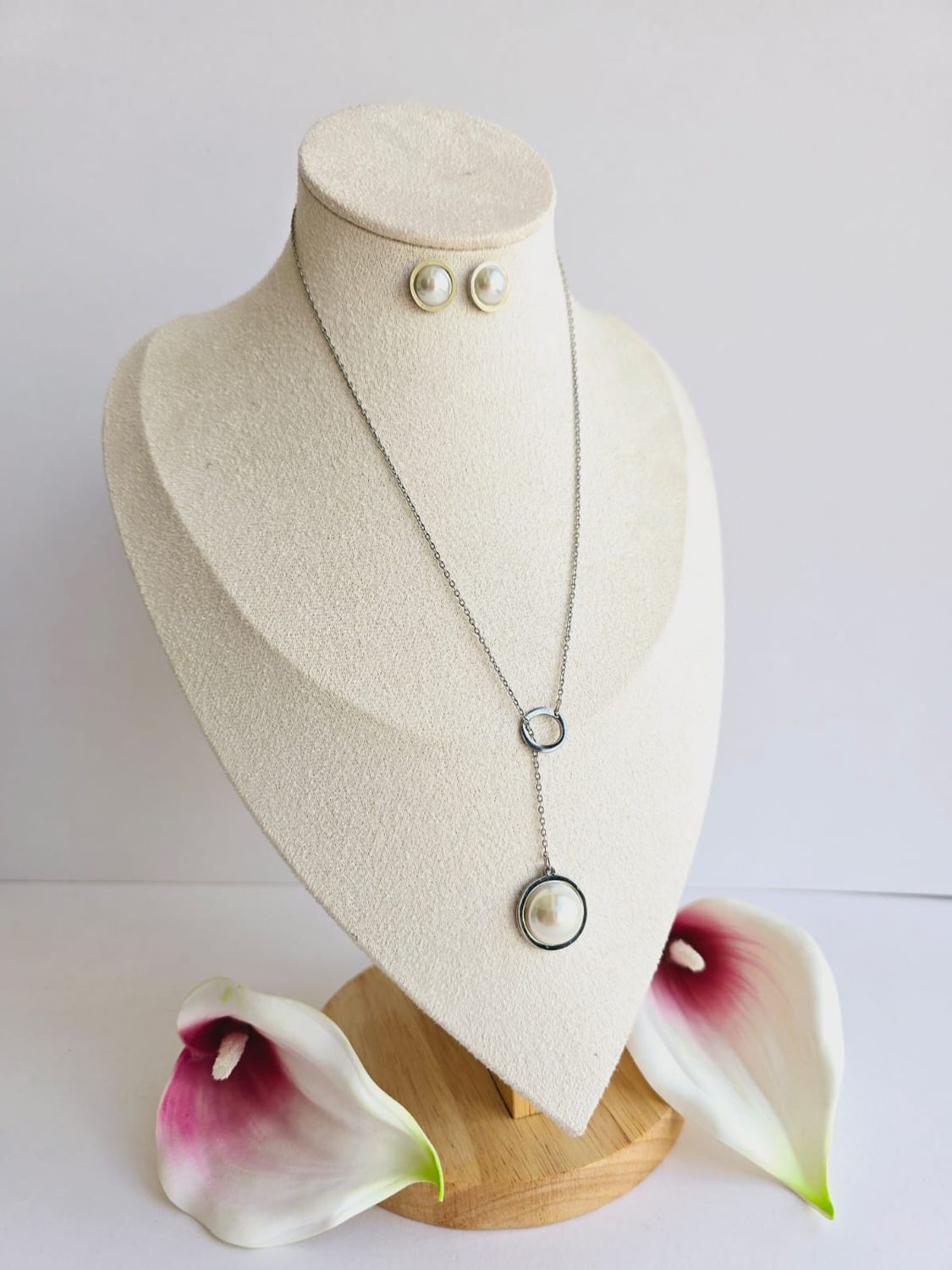 Set Pearls