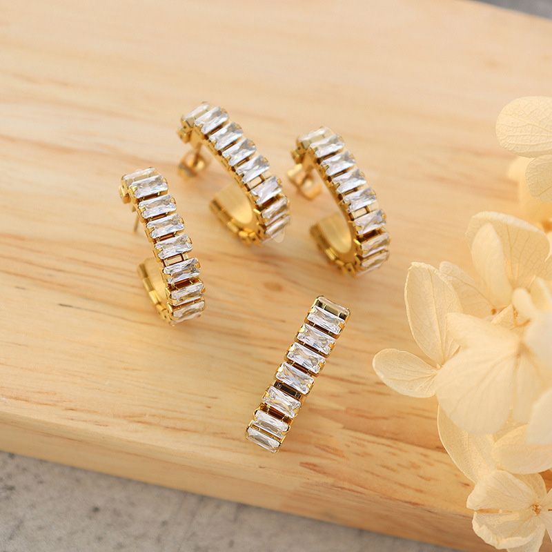Arete con Cristal en Cuadros
