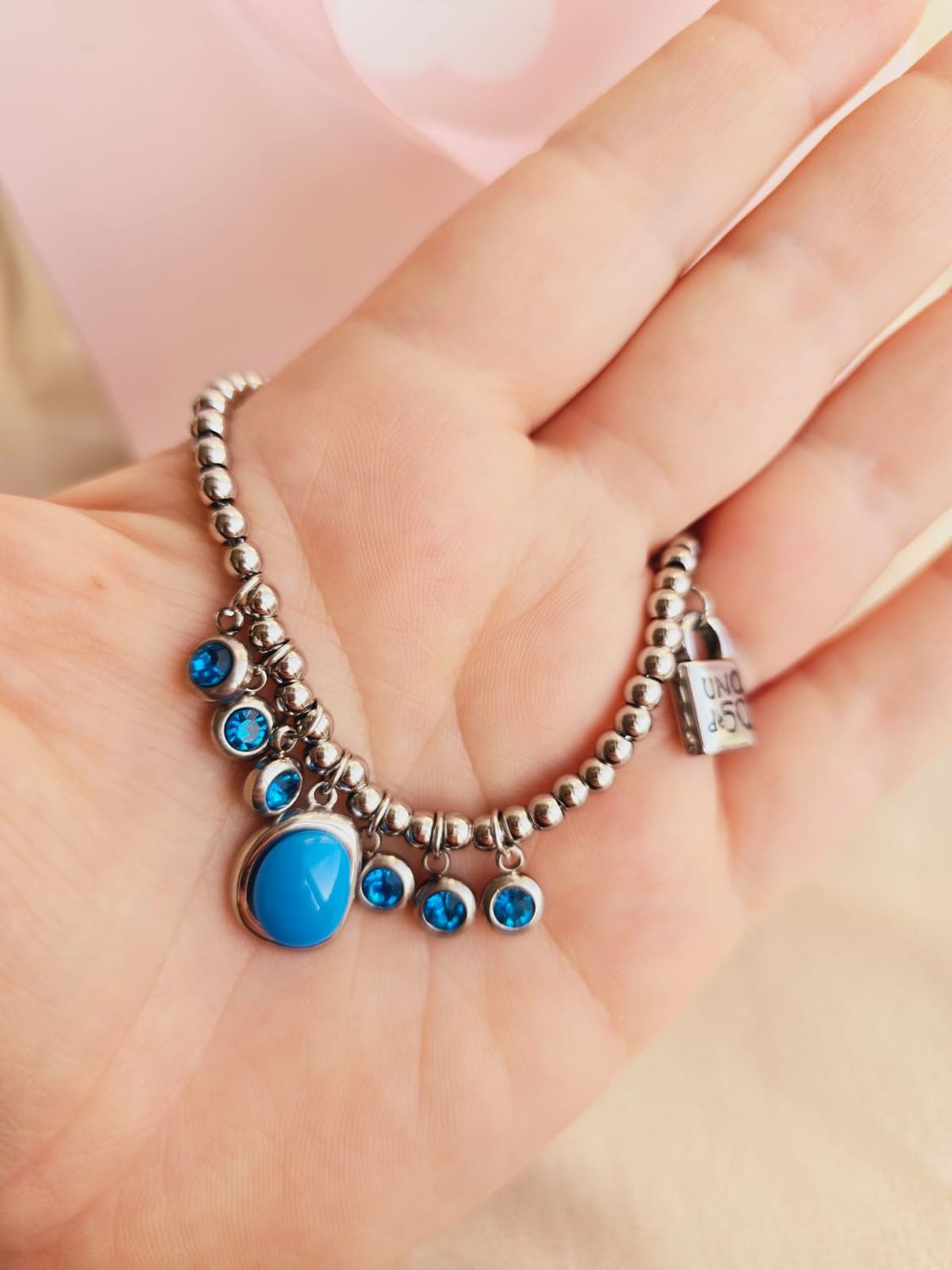 Pulsera de Acero con Dijes Azules