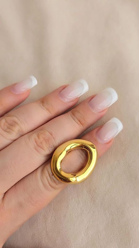 Anillo Blake