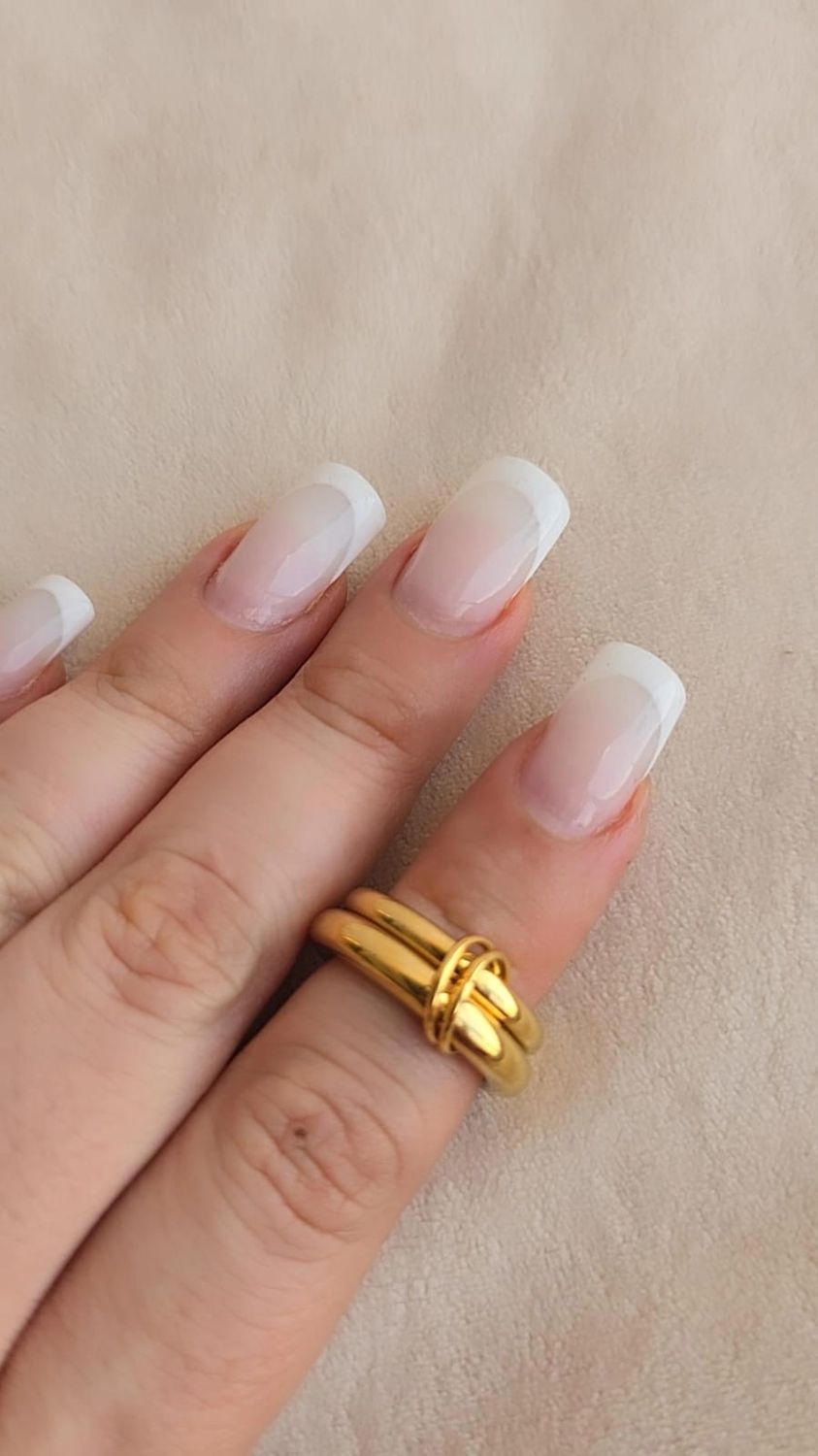Anillo Dhanvi