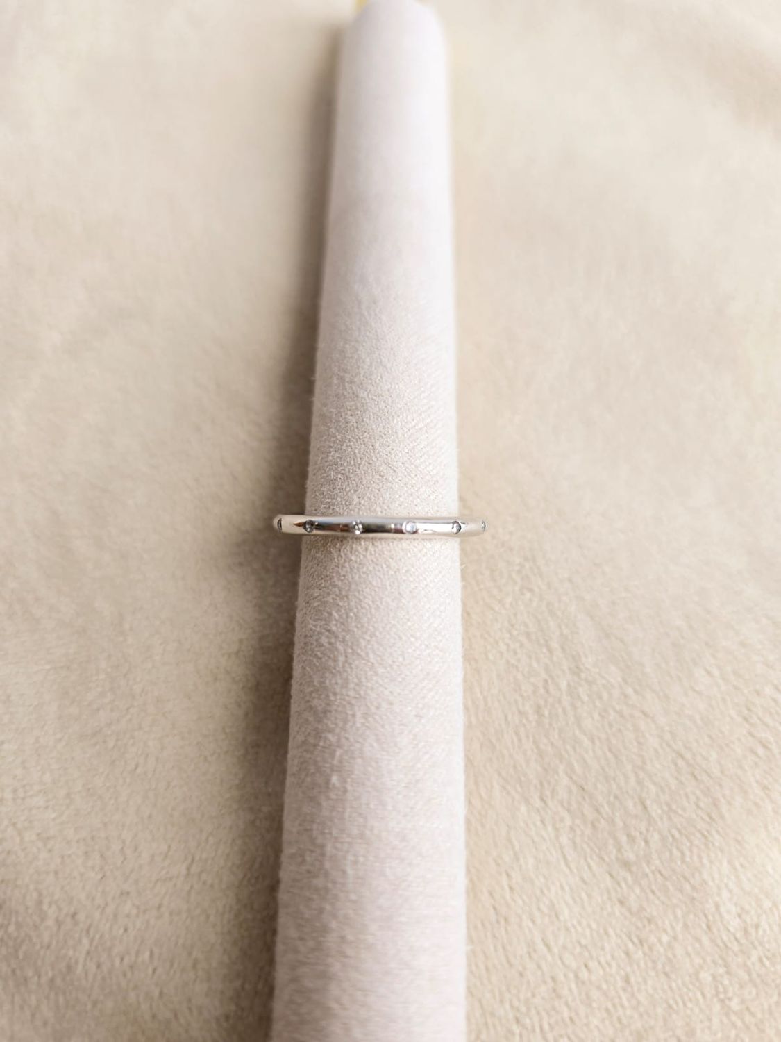 Anillo puntos de luz