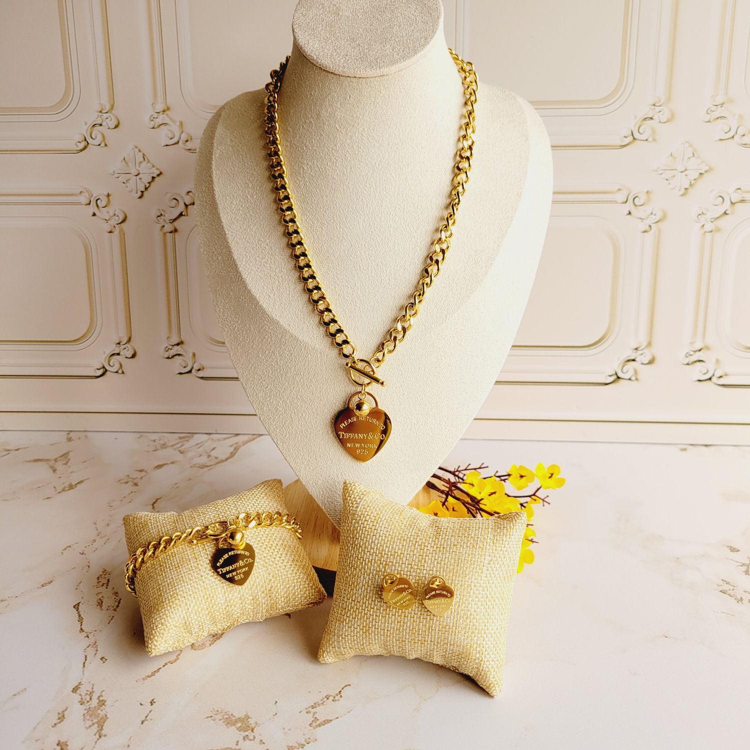 Set Corazon internacional