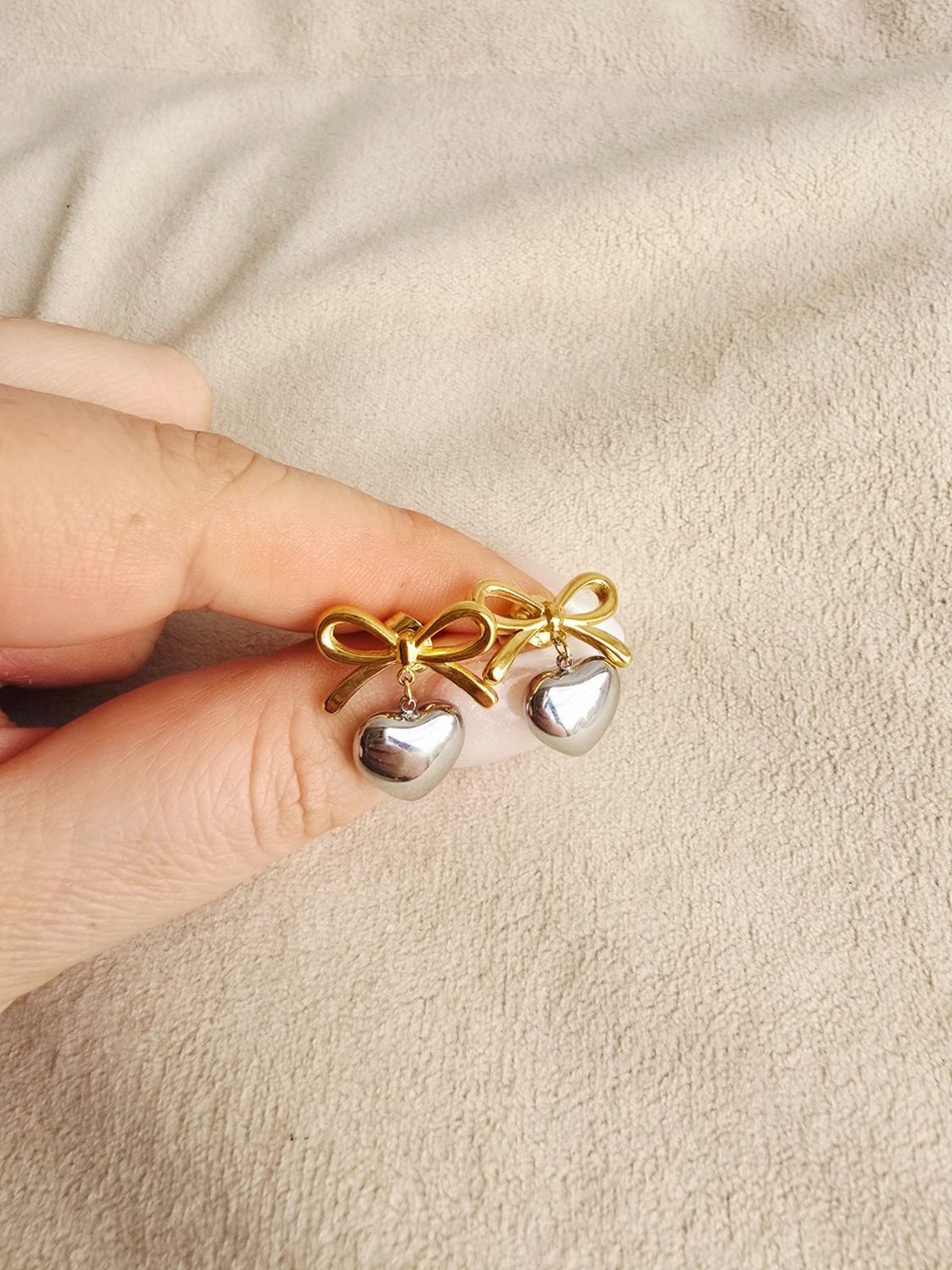 Aretes Néa