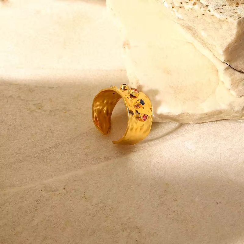 Anillo Luzia
