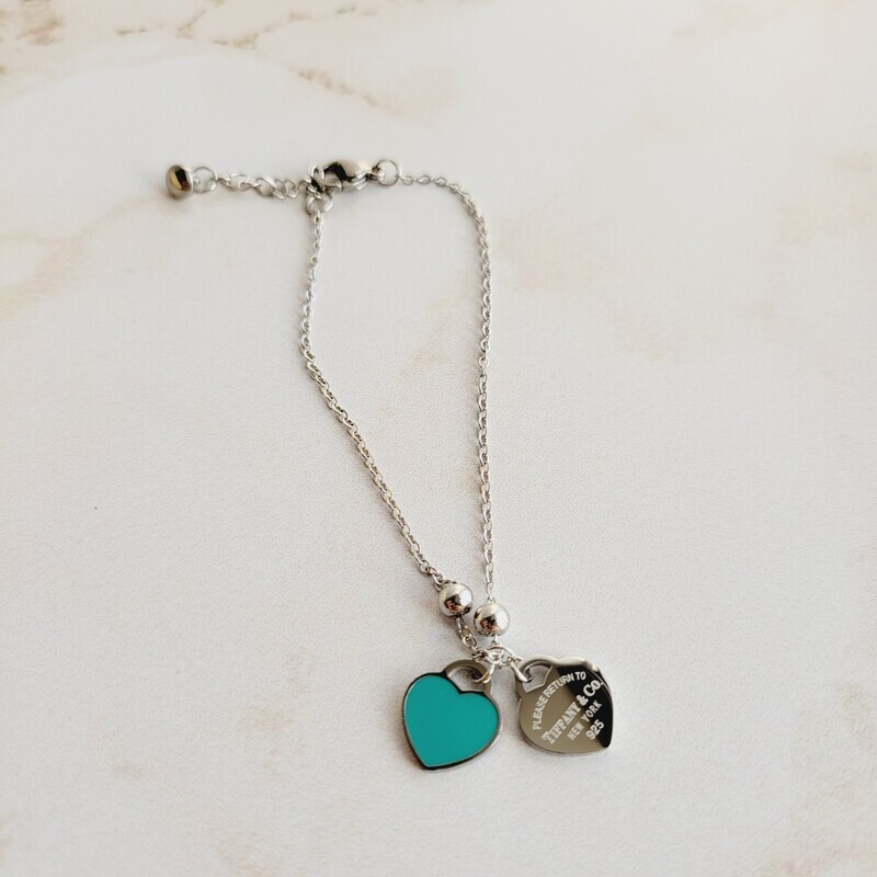Pulsera Marca Internacional corazon celeste