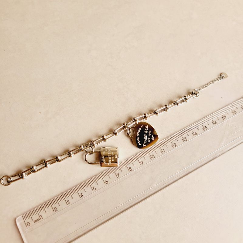 Set Gargantilla y Pulsera Candado y Corazón