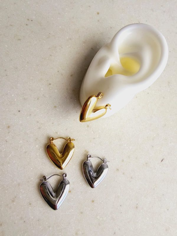 Aretes Corazon Mor