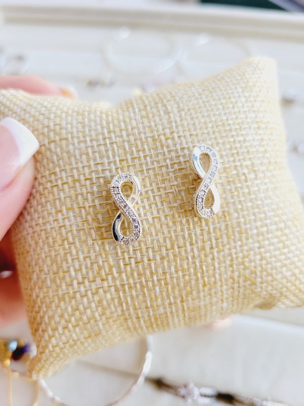 Infinito con brillantes