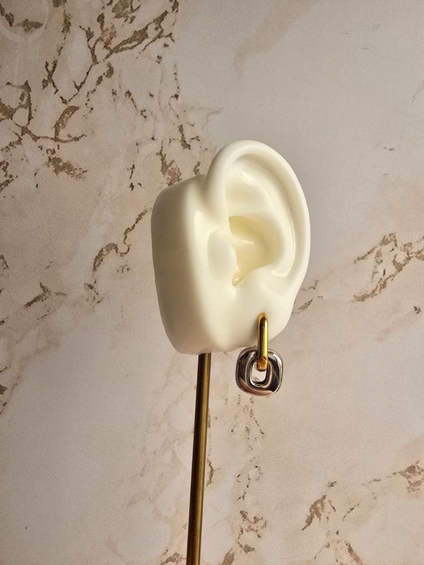 Aretes Velveth Dorado con plateado