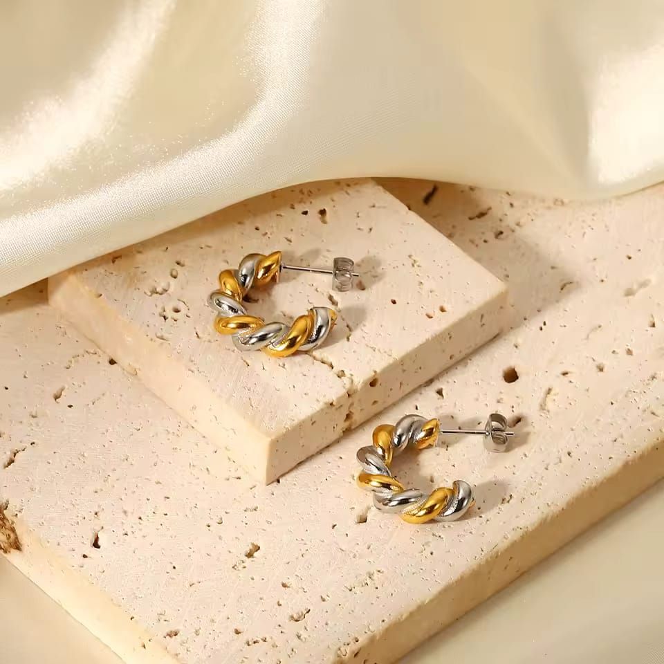 Aretes Zare