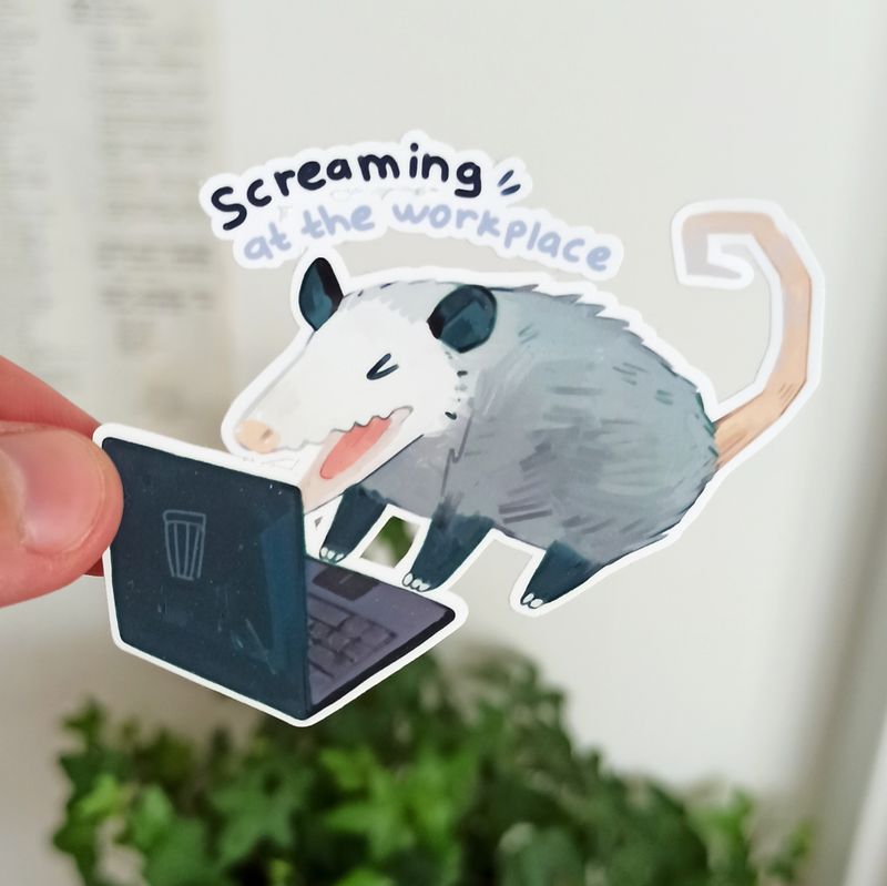 Opossum &quot;Screaming at the workplace&quot;