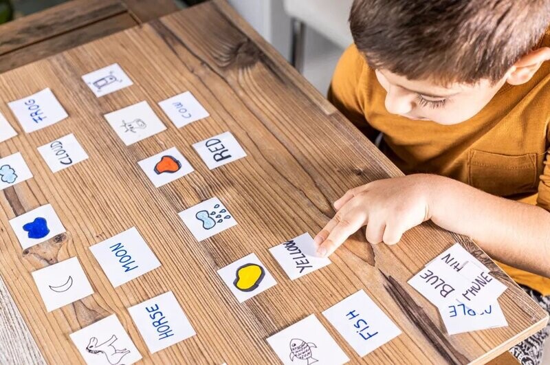 INGLÉS 1 A 4 MEDIO