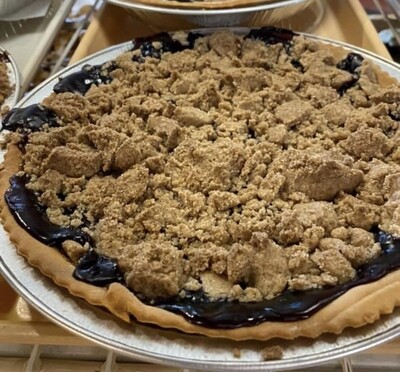 Gluten-Free Blueberry Crumb Pie