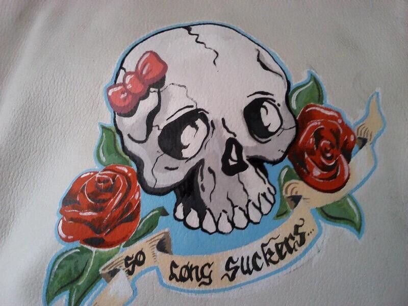 ROSE ON LEATHERS