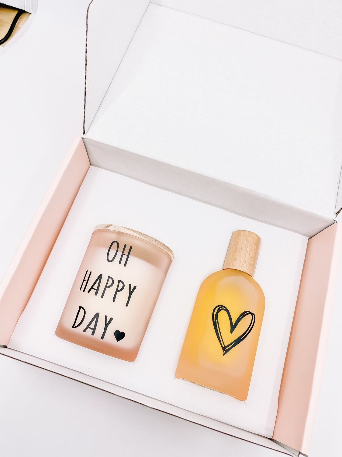 Giftbox met geurkaars en roomspray - blush