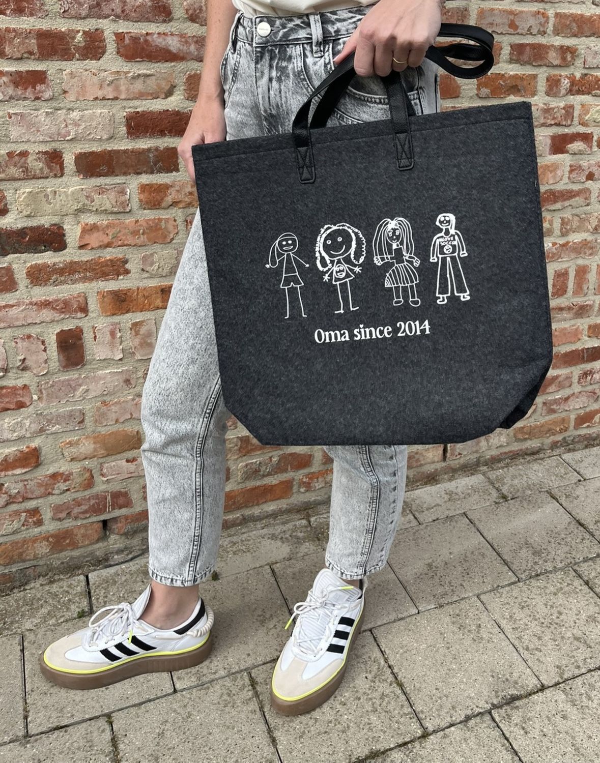 Vilten shopping tas met kindertekening