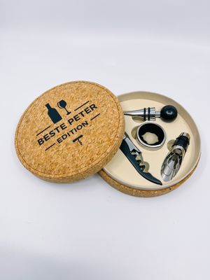 Wijnset in natuurkurkdoos