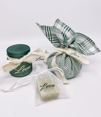 Zakdoek gevuld met snoepjes