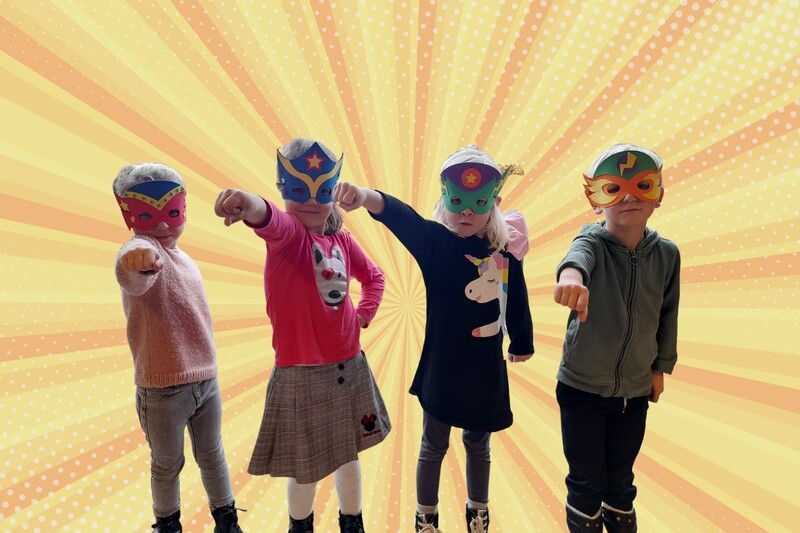 Superhelden maskers knutselpakket 2 stuks