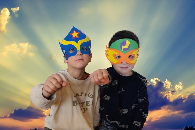 Superhelden maskers knutselpakket 2 stuks