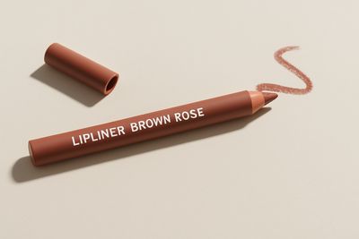 Lipline Brown rose