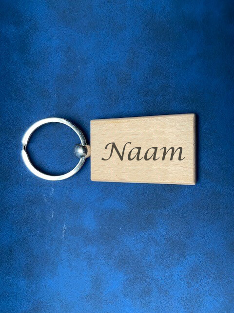 Houten sleutelhanger - jouw naam
