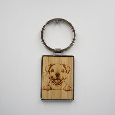 Metalen sleutelhanger, bamboe inleg - Amerikaanse Stafford