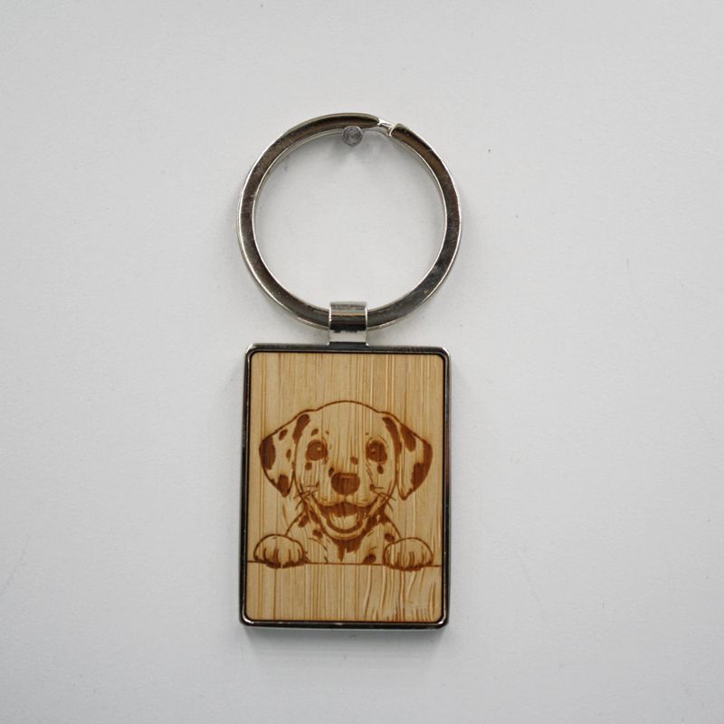 Metalen sleutelhanger, bamboe inleg - Dalmatiër