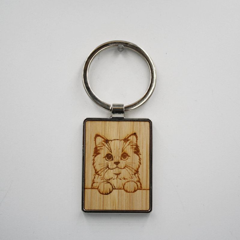 Metalen sleutelhanger, bamboe inleg - Ragdoll