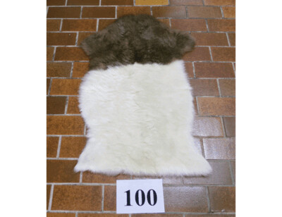 Unikat-Schaffell Nr.100, weißgegerbt