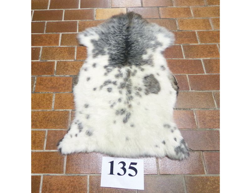Unikat-Schaffell Nr.135, weißgegerbt